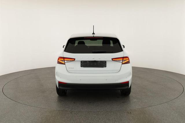 Skoda Fabia Selection 1.0 TSI 130 Jahre, Kamera, Side, Winter, 5-J Garantie, Ladeboden 