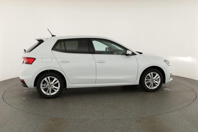 Skoda Fabia Selection 1.0 TSI 130 Jahre, Kamera, Side, Winter, 5-J Garantie, Ladeboden 