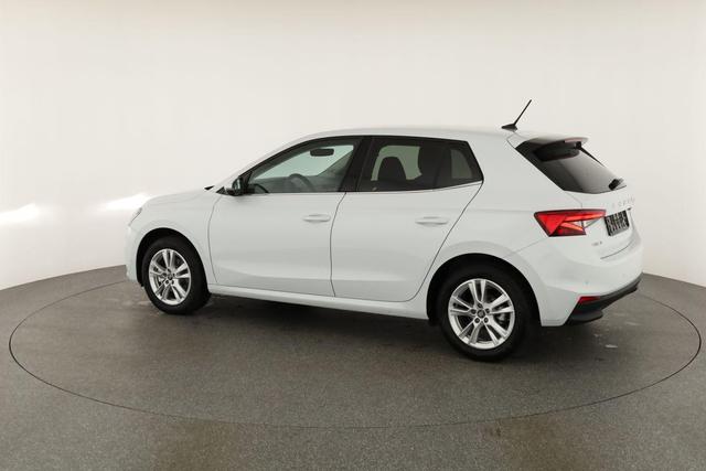 Skoda Fabia Selection 1.0 TSI 130 Jahre, Kamera, Side, Winter, 5-J Garantie, Ladeboden 