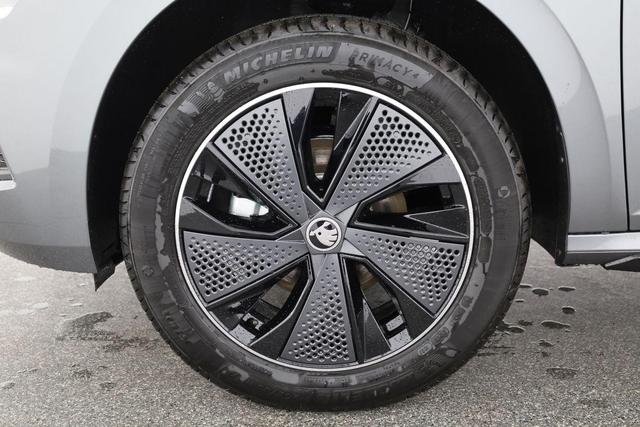 Skoda Kamiq Monte Carlo 1.5 TSI DSG, Matrix, AHK, Pano, Kamera, Winter 