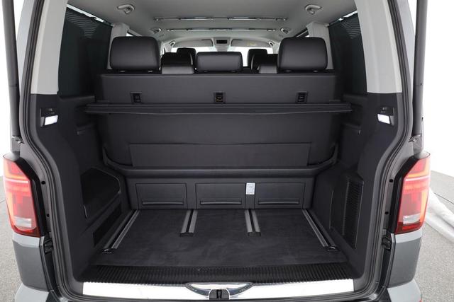 Volkswagen Multivan 6.1 Generation Six 4MOTION T6.1 TDI DSG 4M Six, AHK, Navi, Kamera, 19-Zoll 