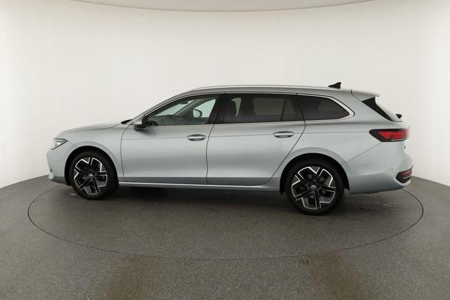 Volkswagen Passat Variant 1.5 eTSI 110 kW Business DSG Business, AHK, Navi, Side, Kamera 