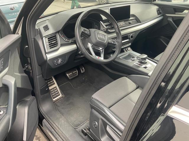 Audi Q5 - 40 TDI quattro sport S-Line, AHK, Navi, LED, 19-Zoll