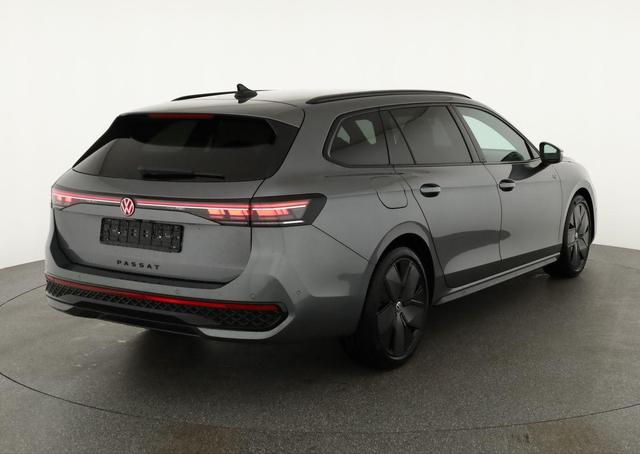 Volkswagen Passat Variant 2.0 TDI 142 kW 4Motion R-Line DSG 4M Black, AHK, HUD, Side 