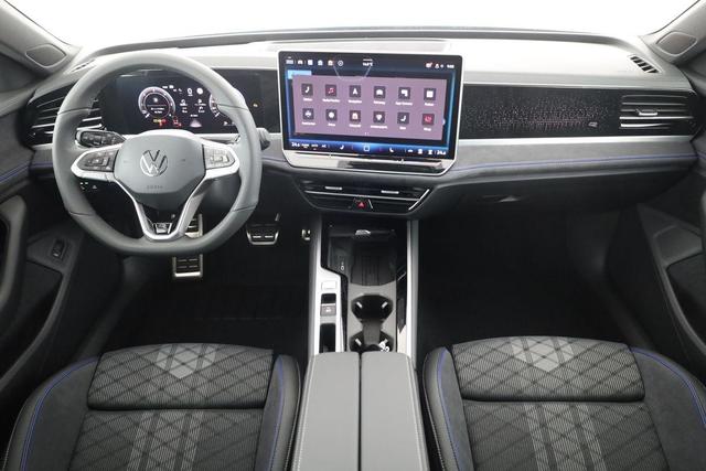Volkswagen Passat Variant 2.0 TDI 142 kW 4Motion R-Line DSG 4M Black, AHK, HUD, Side 
