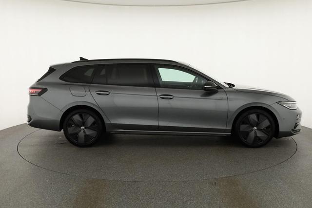 Volkswagen Passat Variant 2.0 TDI 142 kW 4Motion R-Line DSG 4M Black, AHK, HUD, Side 