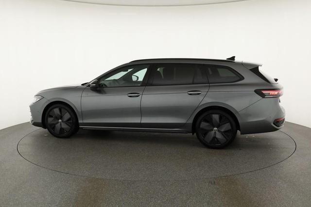 Volkswagen Passat Variant 2.0 TDI 142 kW 4Motion R-Line DSG 4M Black, AHK, HUD, Side 
