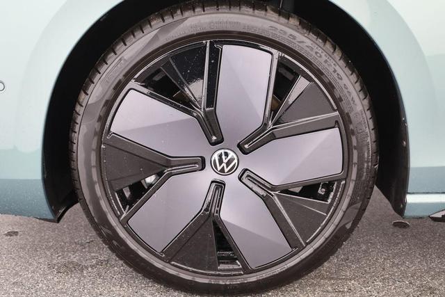 Volkswagen Passat Variant 2.0 TDI 142 kW 4Motion R-Line DSG 4M Black, AHK, HUD, Side 