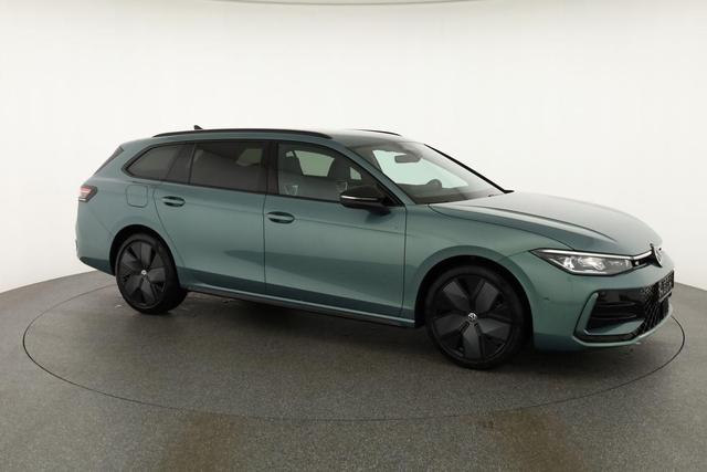 Volkswagen Passat Variant 2.0 TDI 142 kW 4Motion R-Line DSG 4M Black, AHK, HUD, Side 