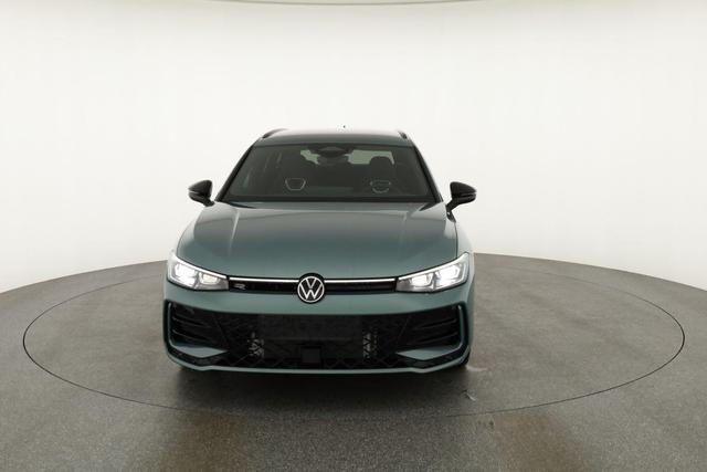 Volkswagen Passat Variant 2.0 TDI 142 kW 4Motion R-Line DSG 4M Black, AHK, HUD, Side 