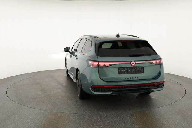 Volkswagen Passat Variant 2.0 TDI 142 kW 4Motion R-Line DSG 4M Black, AHK, HUD, Side 