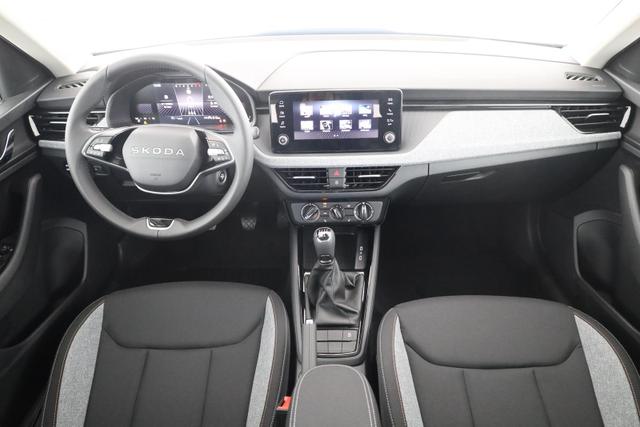 Skoda Kamiq 1.0 TSI 130 Jahre, Kamera, Winter, 16-Zoll, sofort 