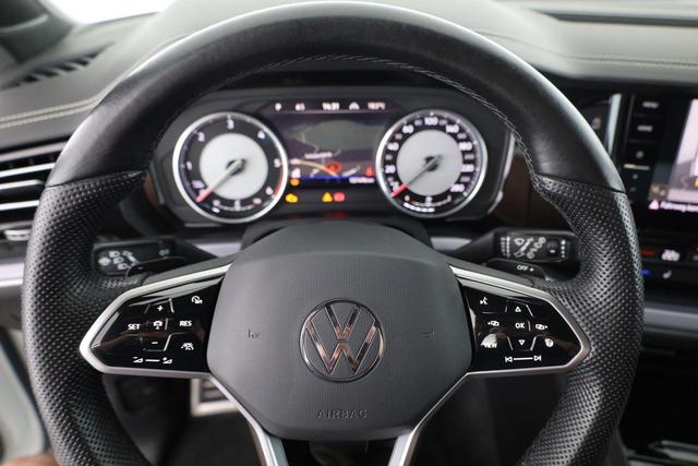 Volkswagen Touareg R-Line 4Motion 3.0 V6 TDI 4M R-Line, Leder, Navi, Kamera, AHK, Side, Winter 