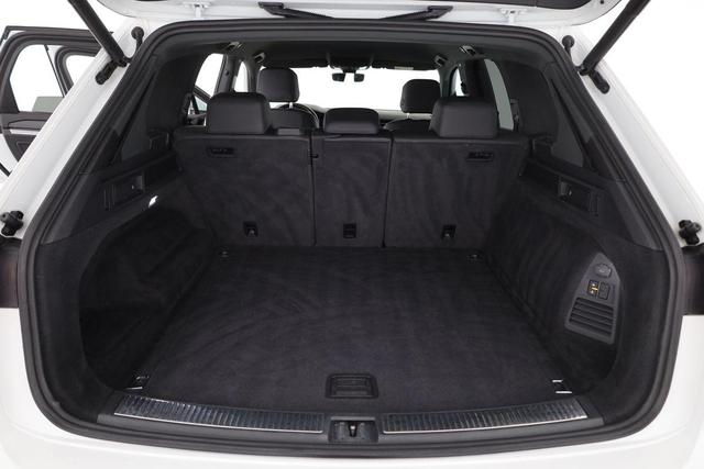 Volkswagen Touareg R-Line 4Motion 3.0 V6 TDI 4M R-Line, Leder, Navi, Kamera, AHK, Side, Winter 