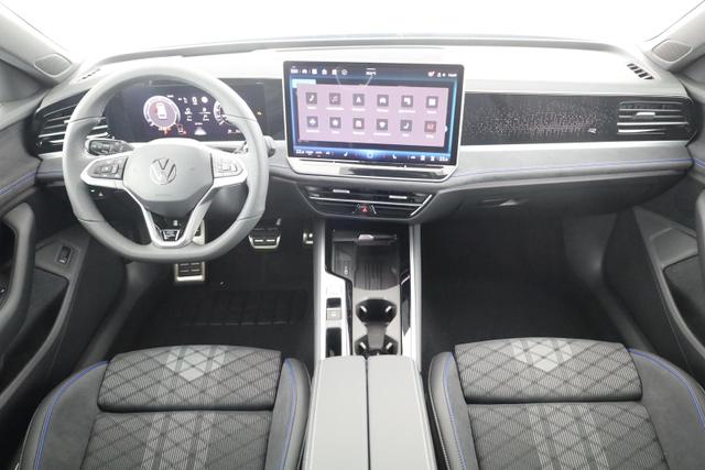 Volkswagen Passat Variant 2.0 TDI 142 kW 4Motion R-Line DSG 4M Black, AHK, HUD, Side 