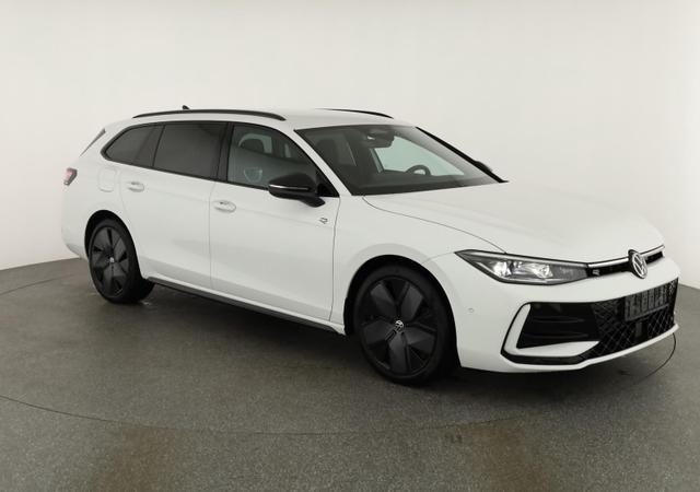 Volkswagen Passat Variant - 2.0 TDI 142 kW 4Motion R-Line DSG 4M Black, AHK, HUD, Side