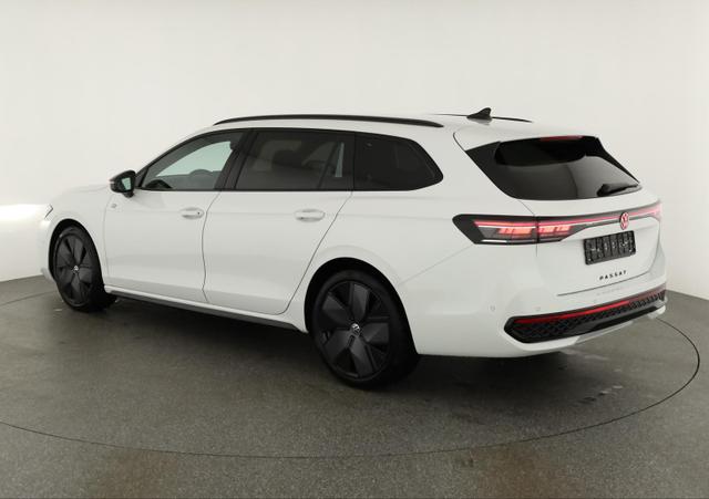 Volkswagen Passat Variant 2.0 TDI 142 kW 4Motion R-Line DSG 4M Black, AHK, HUD, Side 