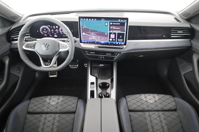 Volkswagen Passat Variant 2.0 TDI 142 kW 4Motion R-Line DSG 4M Black, AHK, HUD, Side 