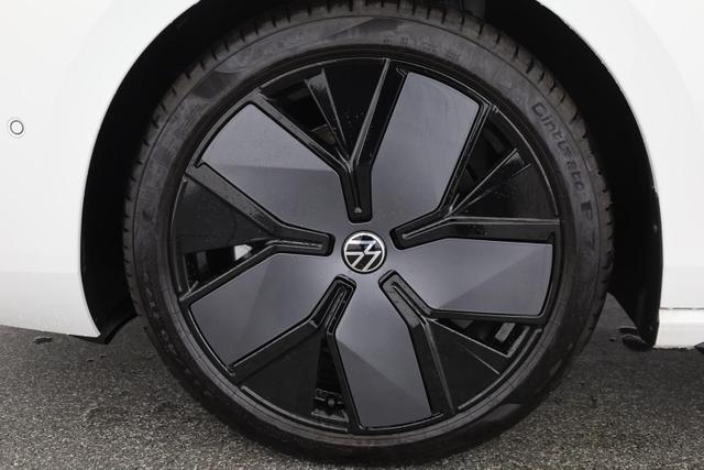 Volkswagen Passat Variant 2.0 TDI 142 kW 4Motion R-Line DSG 4M Black, AHK, HUD, Side 