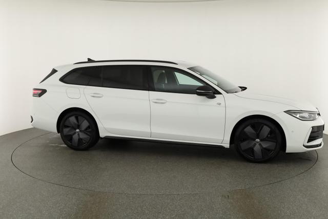 Volkswagen Passat Variant 2.0 TDI 142 kW 4Motion R-Line DSG 4M Black, AHK, HUD, Side 