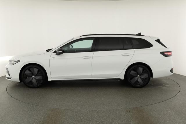 Volkswagen Passat Variant 2.0 TDI 142 kW 4Motion R-Line DSG 4M Black, AHK, HUD, Side 