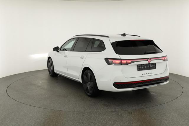 Volkswagen Passat Variant 2.0 TDI 142 kW 4Motion R-Line DSG 4M Black, AHK, HUD, Side 