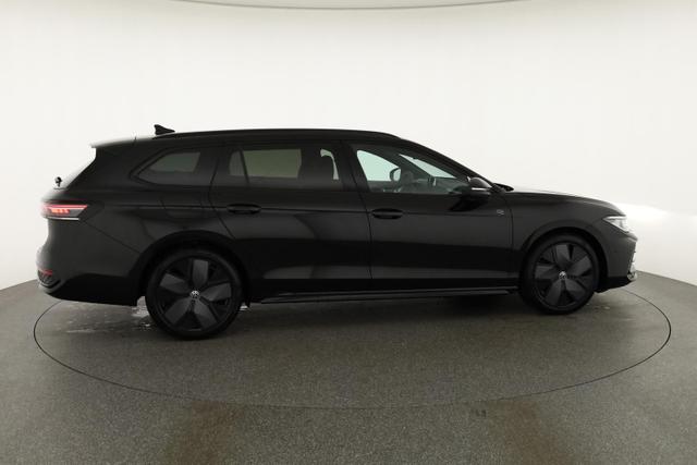 Volkswagen Passat Variant 2.0 TDI 142 kW 4Motion R-Line DSG 4M Black, AHK, HUD, Side 