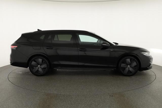 Volkswagen Passat Variant 2.0 TDI 142 kW 4Motion R-Line DSG 4M Black, AHK, HUD, Side 