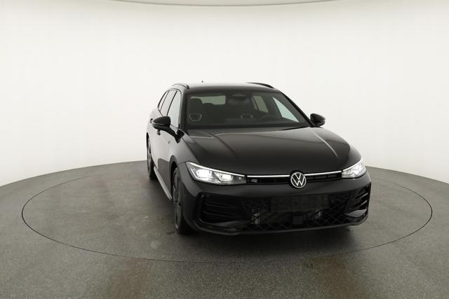 Volkswagen Passat Variant 2.0 TDI 142 kW 4Motion R-Line DSG 4M Black, AHK, HUD, Side 