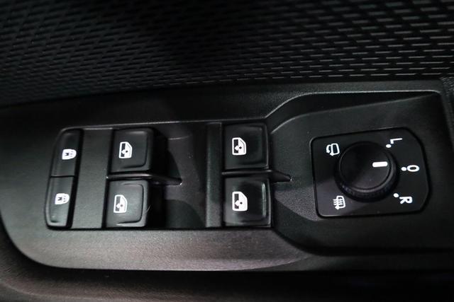 Skoda Octavia Combi 2.0 TDI 110 kW Sportline DSG Sportline, AHK, el. Klappe, 18-Zoll, Navi 