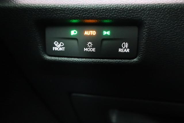 Volkswagen Tiguan 1.5 TSI eHybrid 200 kW R-Line Black, Pano, 20-Zoll, AHK, AreaView, 5-J Garantie 