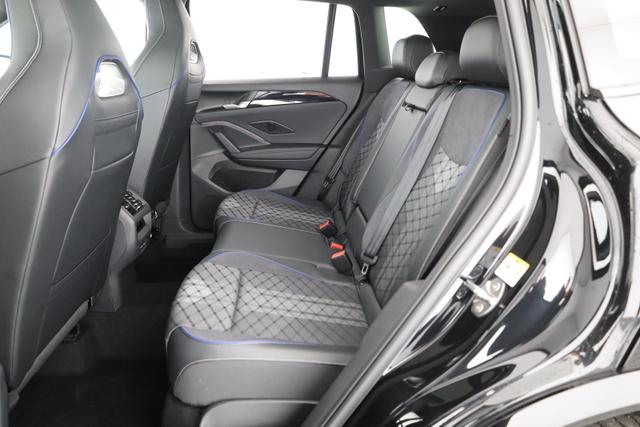 Volkswagen Tiguan 1.5 TSI eHybrid 200 kW R-Line Black, Pano, 20-Zoll, AHK, AreaView, 5-J Garantie 