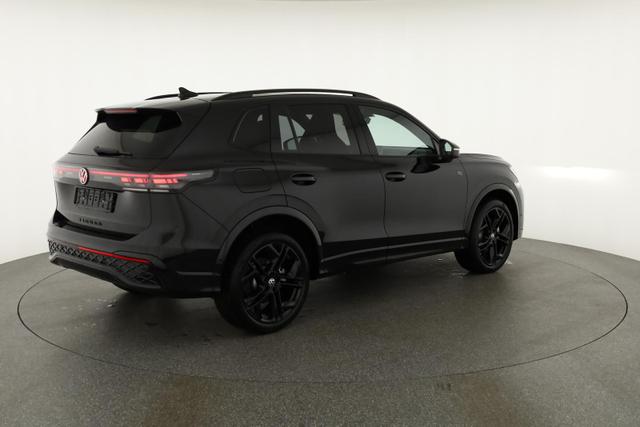 Volkswagen Tiguan 1.5 TSI eHybrid 200 kW R-Line Black, Pano, 20-Zoll, AHK, AreaView, 5-J Garantie 