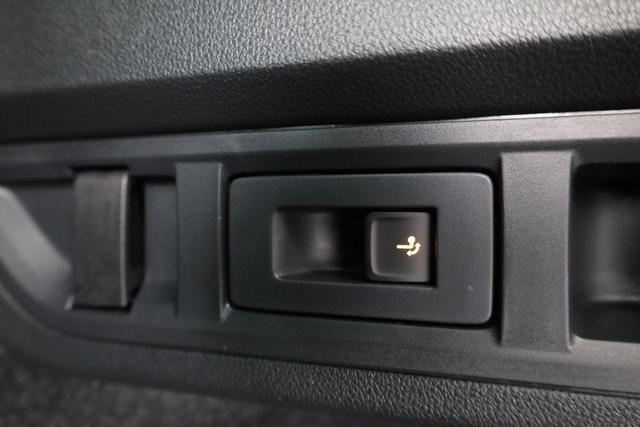 Skoda Octavia Combi 2.0 TDI 110 kW Sportline DSG Sportline, AHK, el. Klappe, 18-Zoll, Navi 