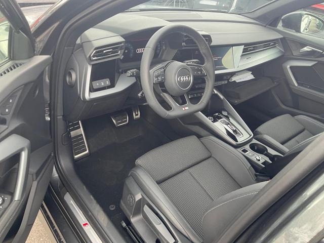 Audi A3 Sportback - 35 TFSI S-Tronic S-LINE, Pano, Teilleder, Kamera, ACC, Sitzheizung, 4-J Garantie