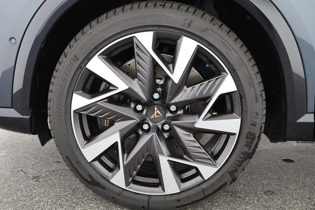 Cupra Formentor VZ 2.0 TSI 245 kW 4Drive DSG 4Drive, AHK, Pano, AreaView, Navi 