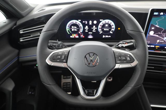 Volkswagen Tiguan 1.5 TSI eHybrid 200 kW R-Line Black, Pano, 20-Zoll, AHK, AreaView, 5-J Garantie 