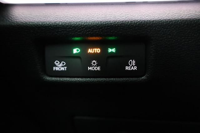 Volkswagen Tiguan 1.5 TSI eHybrid 200 kW R-Line Black, Pano, 20-Zoll, AHK, AreaView, 5-J Garantie 