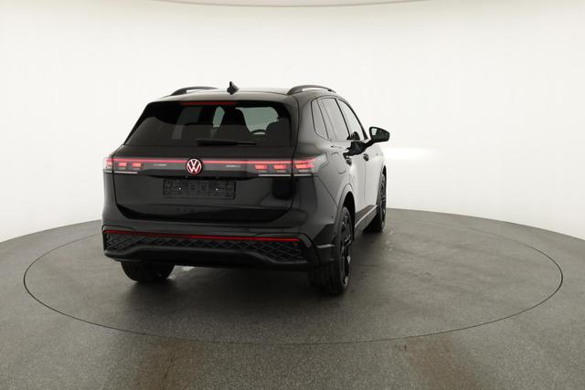 Volkswagen Tiguan 1.5 TSI eHybrid 200 kW R-Line Black, Pano, 20-Zoll, AHK, AreaView, 5-J Garantie 