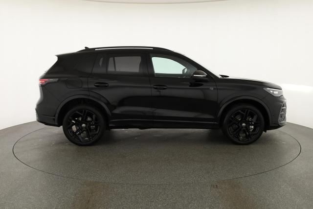 Volkswagen Tiguan 1.5 TSI eHybrid 200 kW R-Line Black, Pano, 20-Zoll, AHK, AreaView, 5-J Garantie 