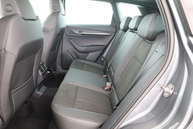 Skoda Karoq Sportline 1.5 TSI DSG Sportline, AHK, Pano, Matrix, Navi, Side, 5-J. Garantie 