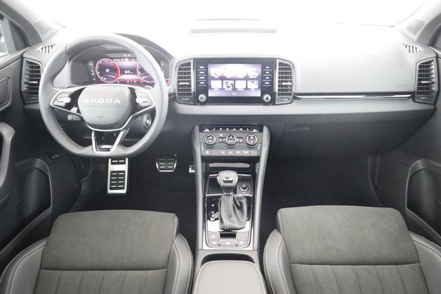 Skoda Karoq Sportline 2.0 TDI DSG Sportline, Pano, AHK, Matrix, Teilleder, 5 J.-Garantie 
