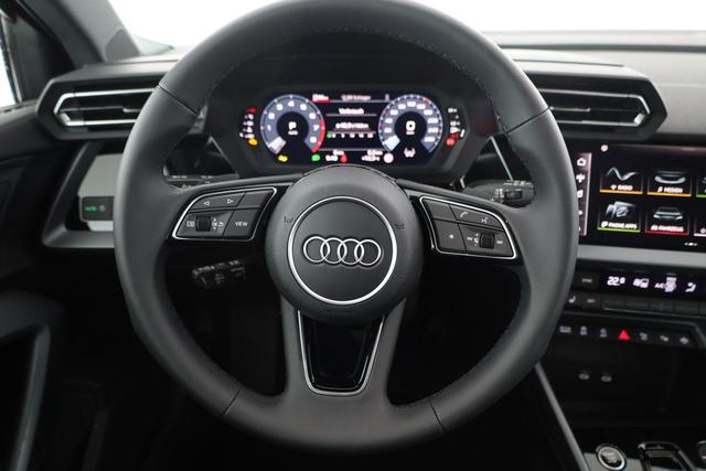 Audi A3 Sportback 35 TFSI S-Tronic, AHK, Kamera, ACC, Sitzheizung, 4-J Garantie 