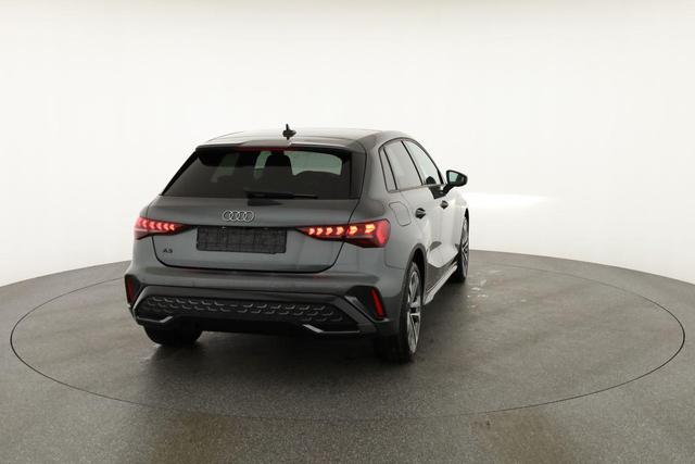 Audi A3 Sportback 35 TFSI S line S-Tronic S-LINE, Pano, Teilleder, Kamera, ACC, Sitzheizung, 4-J Garantie 