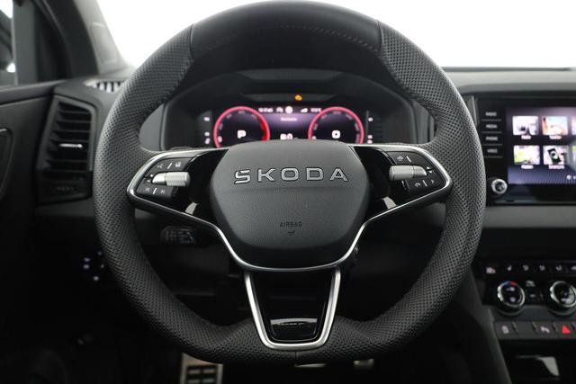 Skoda Karoq Sportline 4x4 2.0 TDI DSG Sportline, Pano, AHK, Matrix, Navi, 5-J. Garantie 