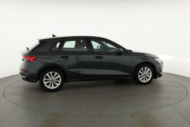 Audi A3 Sportback 35 TFSI S-Tronic, AHK, Kamera, ACC, Sitzheizung, 4-J Garantie 