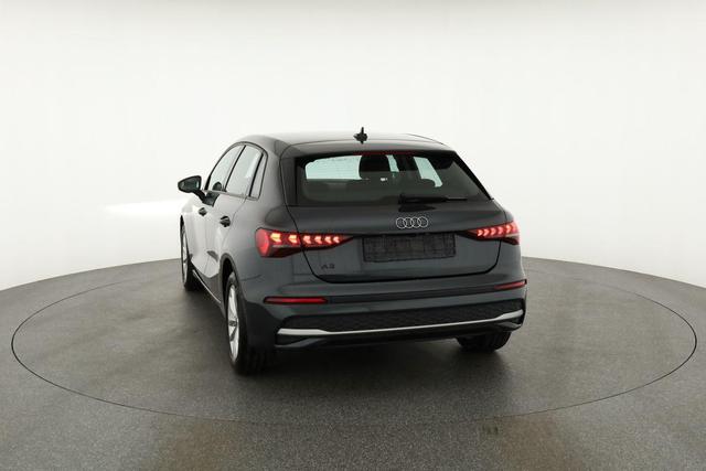 Audi A3 Sportback 35 TFSI S-Tronic, AHK, Kamera, ACC, Sitzheizung, 4-J Garantie 