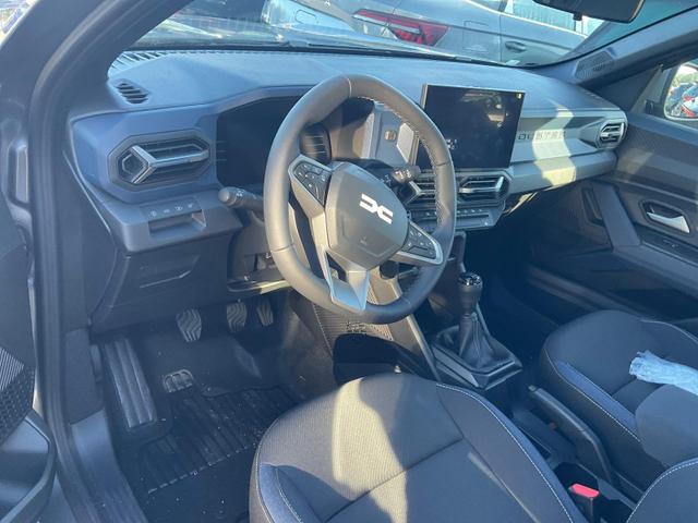 Dacia Duster - TCe 130 Expression 1.2 Expression, Kamera, Sitzheizung, 17-Zoll, sofort