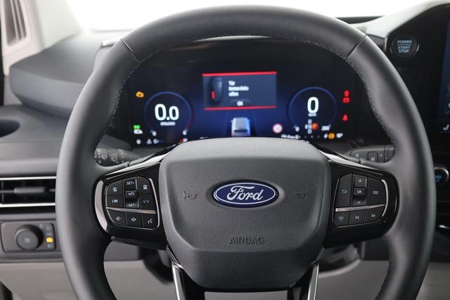 Ford Tourneo Custom 320 L2 Titanium AWD 2.0 AT, 8-Sitzer, 19-Zoll, Pano, ACC, Standheizung 