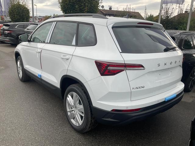 Skoda Karoq 1.5 TSI DSG 130 Jahre, AHK, el. Klappe, Kamera, Ladeboden, Winter 
